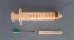 Single-use Syringe, Three-part, 20ml with Luer Lock Tip and Injection Needle