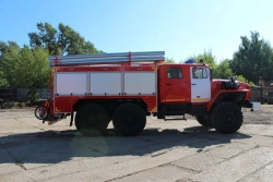 Fire Fighting Tanker Truck AC4.0…9.0-40 Model 4344-08 on Ural 5557 Chassis