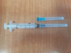 Sterile Single-Use Injection Syringe 2 ml 2A "Luer" with Needles 0.7x40; 0.6x30