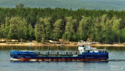 Self-Propelled Barge "Smelaya" for Soil Transportation