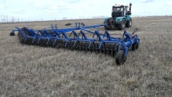 Wide-Working Harrow BMSh-15 for Pre-Planting Soil Processing