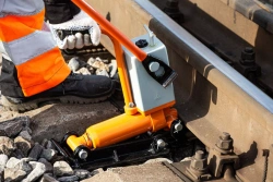 Hydraulic Rail Straightening Tool for Railway Maintenance GR-16