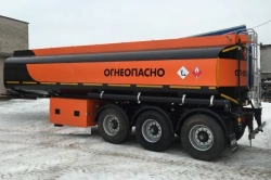 Semi-Trailer Tank for Transporting Oil Products Model 9639B