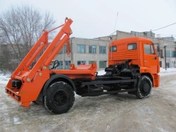 Container Garbage Truck KO-450-09 on KAMAZ Chassis 43253-G5 / 43255-G5