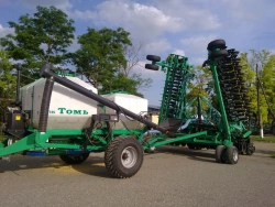 Tom' Seed Complex for Zero Tillage - Model PK-10.6