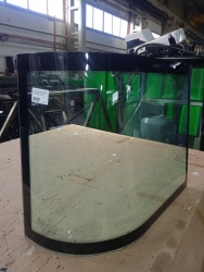 NEW BARS 3000 Rear Left Glass Triplex Green SHP 931*617 DAG 1079.1-01