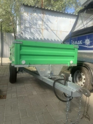 Small Tractor Semi-Trailer for Agricultural Transport