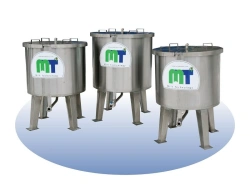 Medium Viscosity Liquid Storage Tank for Food Industry, Model 630