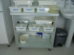 Open Medical Table for Disinfectants Storage