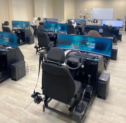 Driving Education Simulator for Safe Learning Environment