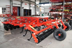 Disc Cultivator "Combimaster-4800