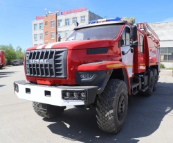 Fire Tanker Vehicle AC 6.0-40 (4320) on Ural 4320 Chassis