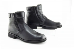 Orthopedic Boots for Residual Limb and Prosthesis with Insulated Lining