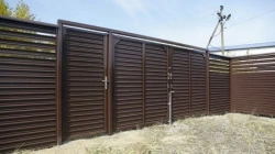 Honeycomb Villa Fence