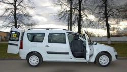 Passenger Cars for Transporting Individuals with Disabilities 1806B1