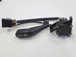 Light Signal Switch for Vehicle Control 3302-3709100