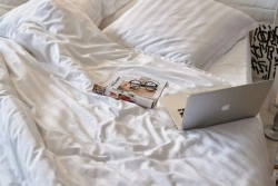 Cotton Fabric Duvet Cover (Various Sizes: 150x210 to 220x240)