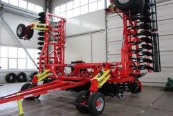 Megadisk-12000 Wide-Header Disc Soil Cultivator