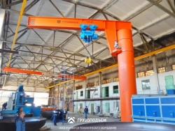 Column-Mounted Cantilever Cranes with Electric and Manual Drive
