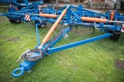 Twist-8 Cultivator for Soil Tillage and Preparation