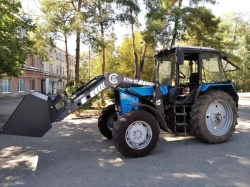 Universal Agricultural Loader for Various Cargoes, Model PKU-0.8M-0