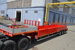 Semi-Trailer Politrans 94163-032 with Metal Platform