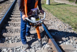 Portable Autonomous Sleeper Tamper with Diesel Drive SHPVD