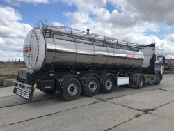 Trios 91534 Three-Axle Tank Semi-Trailer for Neutral Liquids