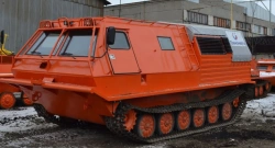 Multi-Purpose Snow and Swamp Vehicle KTM-12I
