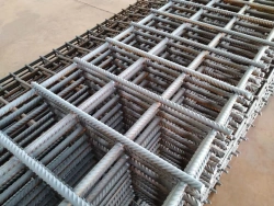 Anti-Dig Grating Security Barrier