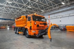 ED500K Combined Road Machine for All-Season Road Maintenance