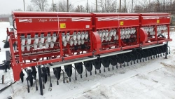 Row Grain and Fertilizer Seeder SЗ-5.4V