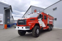 Fire Truck Tanker AC-(5.0-8.0)-?, Type 5881T, Modification 5881T0 on Ural-4320 Chassis