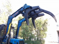 Log Grabbing and Loading Attachment for KUN(TURS) Forklifts - KUN(TURS)-2000-5D