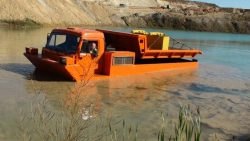 High-Traction Crawler Snow and Swamp Vehicle TSG-377511 Dump Truck