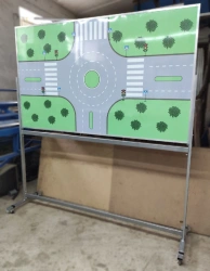 Magnetic Whiteboard for Traffic Demonstration with Reinforced Stands