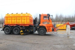 Combined Road Sweeping Machine MKDU-3 on KAMAZ-6520-B5 Chassis