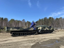 Multifunctional Lift Based on Snow and Swamp Vehicle TG-126-06