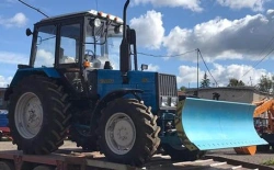 Municipal Cleaning Machine Model MK.05 (based on BELARUS-892 tractor)