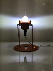 Directional Approach and Horizon Lights for Airports