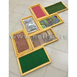 Tactile Pathway of 7 Modular Elements "Nellia