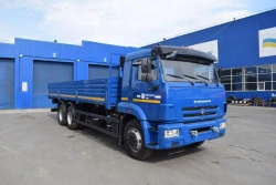 UzST UZST04 174V-17 Chassis Truck for Dangerous Cargo Transport