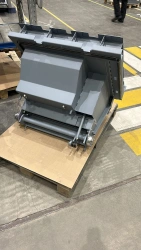 Footstep System for Locomotive Wagons M280.0-1P1L-1P1L-10