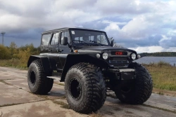 All-Terrain Wheeled Snow and Swamp Vehicle STM-3993