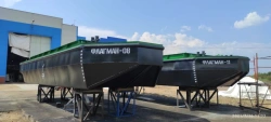 Non-self-propelled barge for transporting bulk cargo (20 m³)