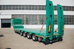 Specialized Heavy-Duty Semi-Trailer for Transporting Equipment - Tversoyrmash 993941 Model 0012