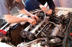 خدمات إصلاح السيارات