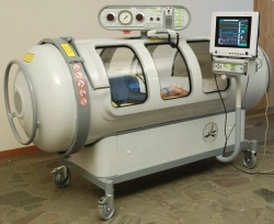 Hyperthermic Chemotherapy Treatment Device with Accessories, Model BLKS-303MK