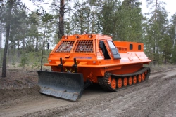 Multi-Purpose Snow and Marsh Vehicle KTM-11D