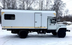 Truck with Diesel Engine 47121, Modification 47121L on GAZ 33098 Chassis